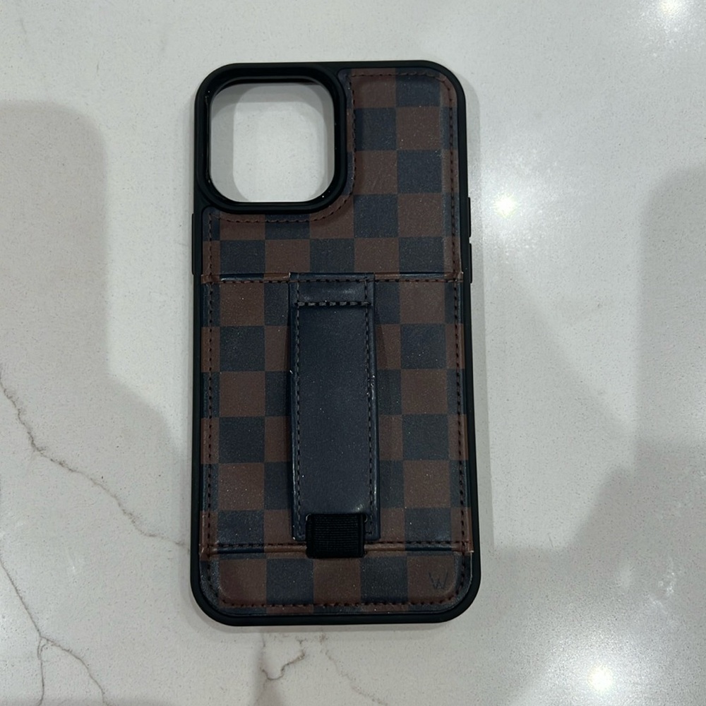 Walli Case
